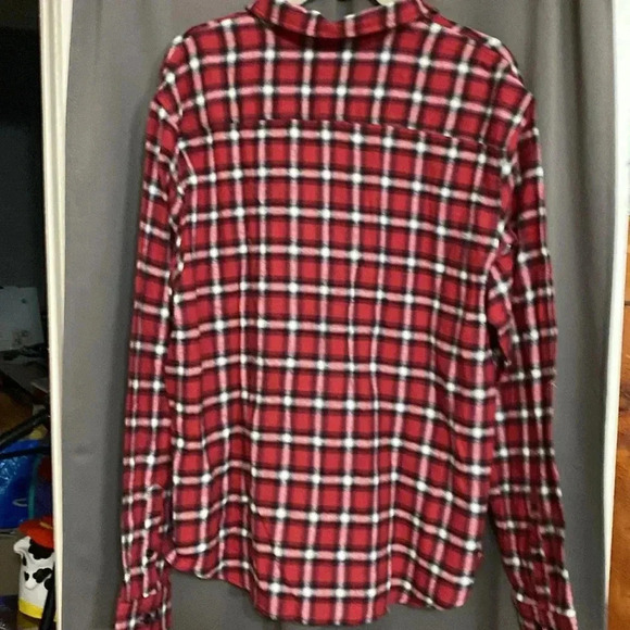 NWT TRUE CRAFT  MENS SIZE XL  RED PLAID FLANNEL SHIRT BUTTON FRONT  POCKET - Picture 9 of 11